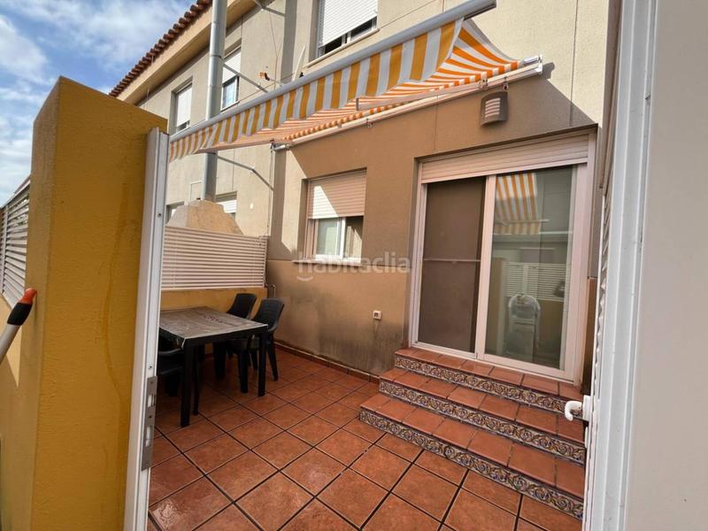 Foto 41ec1929-c729-40bf-bcd4-a3c773cbe622. Reihenhaus mit parking pool in Playa-Ben Afeli Almazora / Almassora