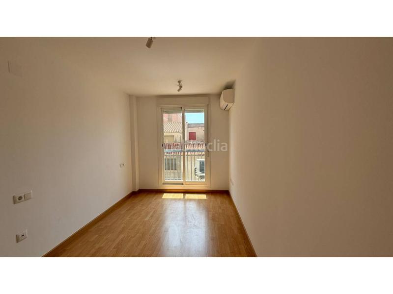 Foto 5235b2b5-cc36-4a90-b86f-494fa1fe07fd. Location appartement avec parking dans Vall d´Uixó (la)