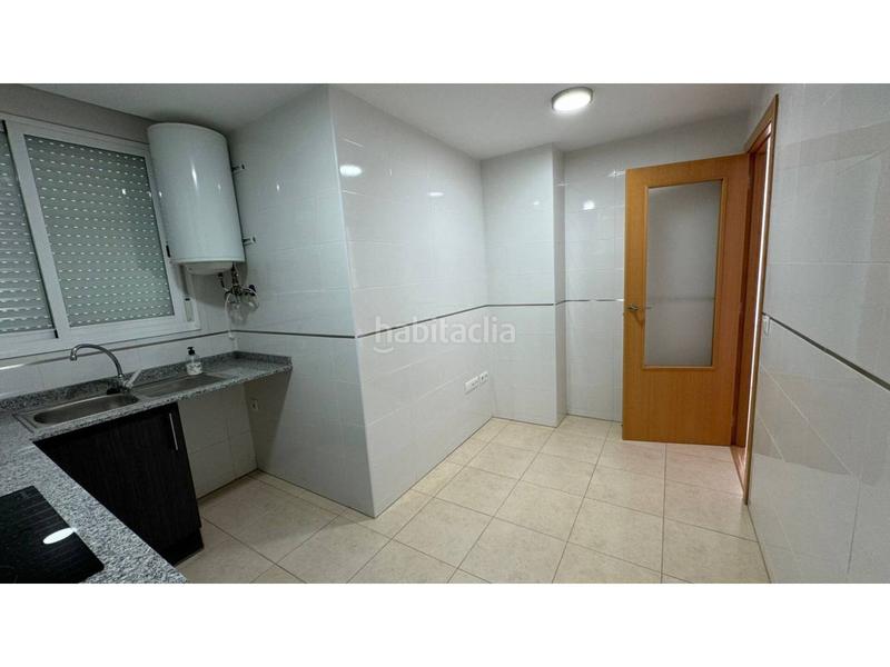 Foto b1dcfa8a-e9ca-454b-ab5f-41eb026aff7f. Location appartement avec parking dans Vall d´Uixó (la)