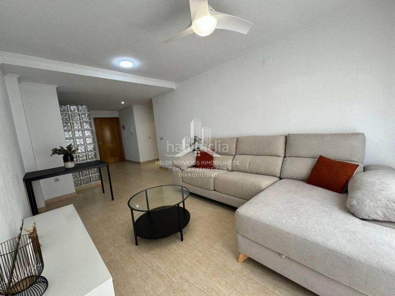 Foto 081b2c85-1e17-4b50-8cf9-675440f30fd7. Rent flat in Centro Oropesa del Mar