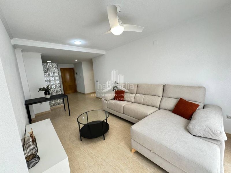 Foto dca20c47-2e54-4604-aaf3-15fd4b3c2966. Rent flat in Centro Oropesa del Mar