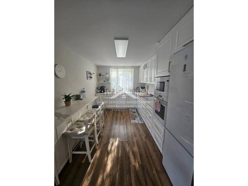 Foto 10e9db1d-c72a-43e1-804e-f03ab57a4e4b. Chalet la villa de tus sueños te espera! lujo, doble altura y piscina privada en almazora en Almazora / Almassora