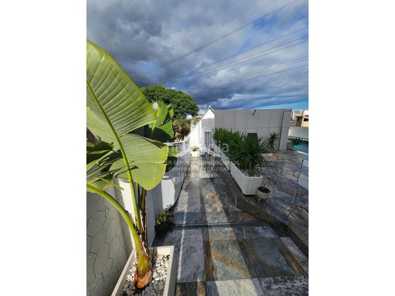 Foto 6f76c21c-352d-4d4a-b6b5-343e97dcd303. Chalet la villa de tus sueños te espera! lujo, doble altura y piscina privada en almazora en Almazora / Almassora