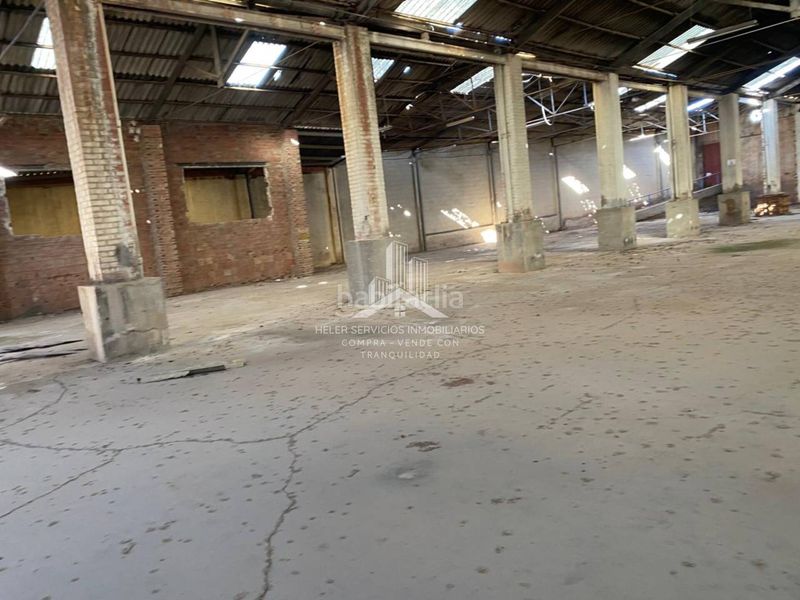Foto 43678e9c-2a93-4df7-a436-97ae34305acb. Nau industrial a Alcora (l´)
