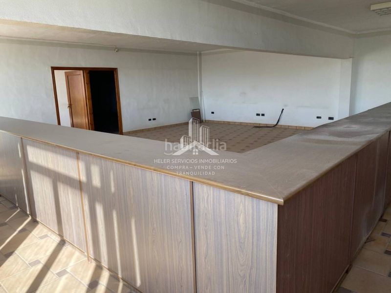 Foto 49ca7e9f-ac2d-4d98-9377-78d90ea3dd4a. Nau industrial a Alcora (l´)