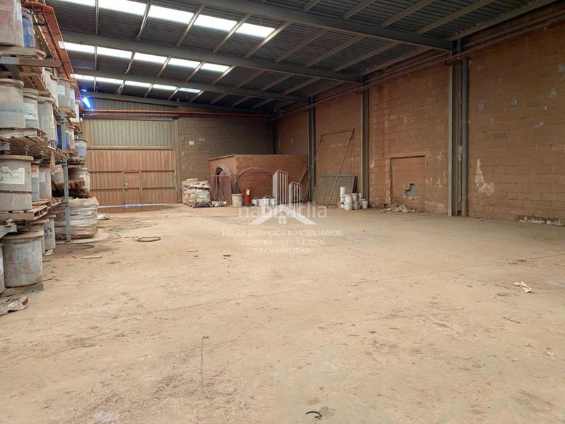 Foto 712947ee-c44d-494f-ac98-2d56d9cbae79. Nau industrial a Alcora (l´)