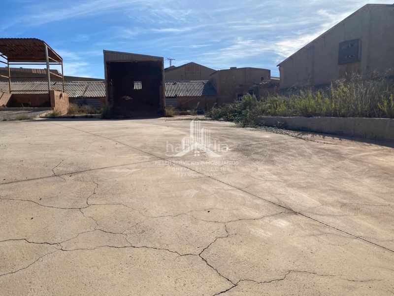 Foto 7218436b-3647-4e5d-b435-246b74babc46. Nau industrial a Alcora (l´)