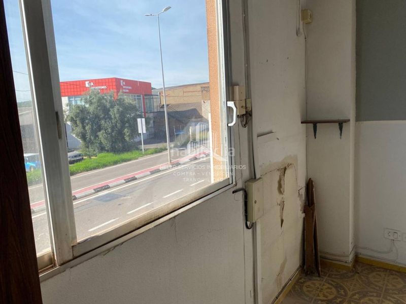 Foto b3a04247-1278-4f73-b82f-3b20753f63f5. Nau industrial a Alcora (l´)