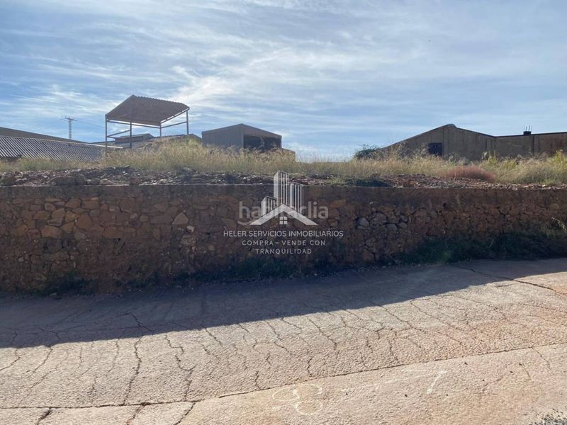 Foto f0c533d9-2ad5-4f2f-a5f6-ca88fbf1f81b. Nau industrial a Alcora (l´)