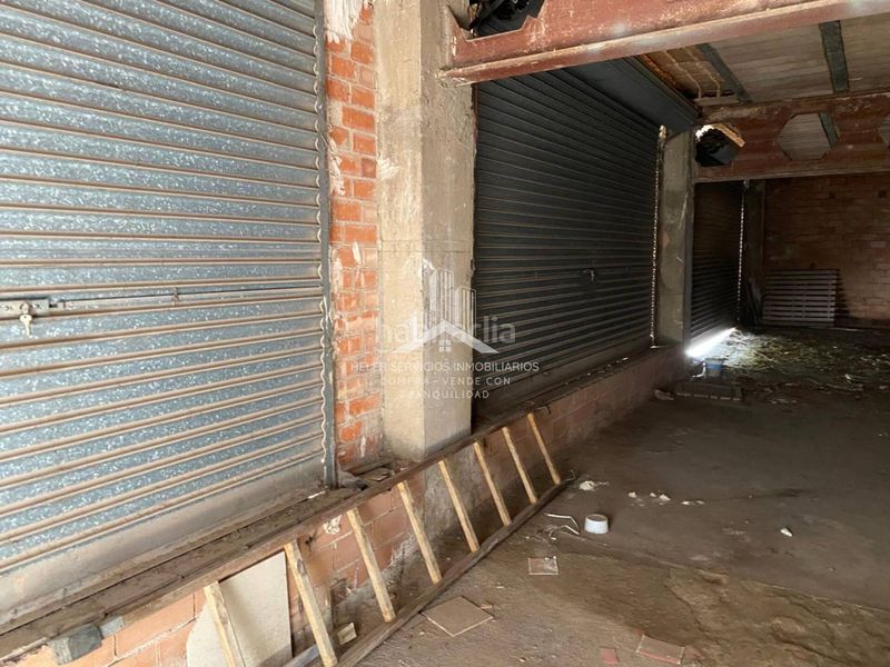 Foto f10c3e97-380a-4268-a2cb-1380ec350c86. Nau industrial a Alcora (l´)