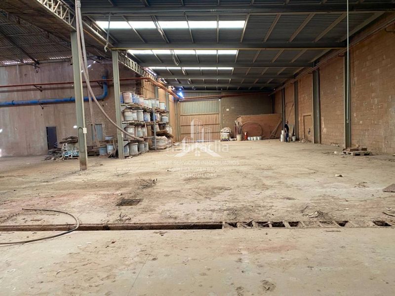 Foto fb427daa-1bed-4367-b221-17bcafe3f240. Nau industrial a Alcora (l´)