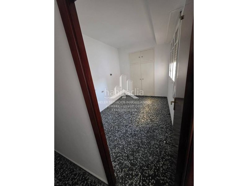 Foto f3a6f556-d328-4d8a-a8b4-6223bc43a117. Pis a Piscinas Villarreal / Vila - real
