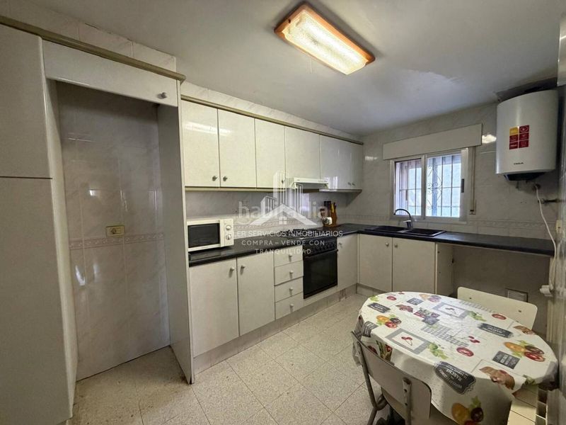 Foto e680d5f1-d5f4-4028-94f1-e61560e32444. House with parking in Ciutat del Transport - La Salera Castellón de la Plana