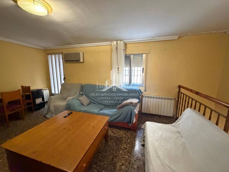 Foto f15241f6-7ef4-4be1-ba20-6158fec46c5b. House with parking in Ciutat del Transport - La Salera Castellón de la Plana