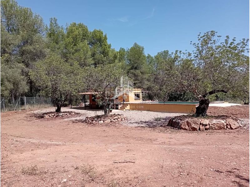 Foto e746f5ac-babf-4946-a672-ece8be3593fb. Finca rústica a Onda