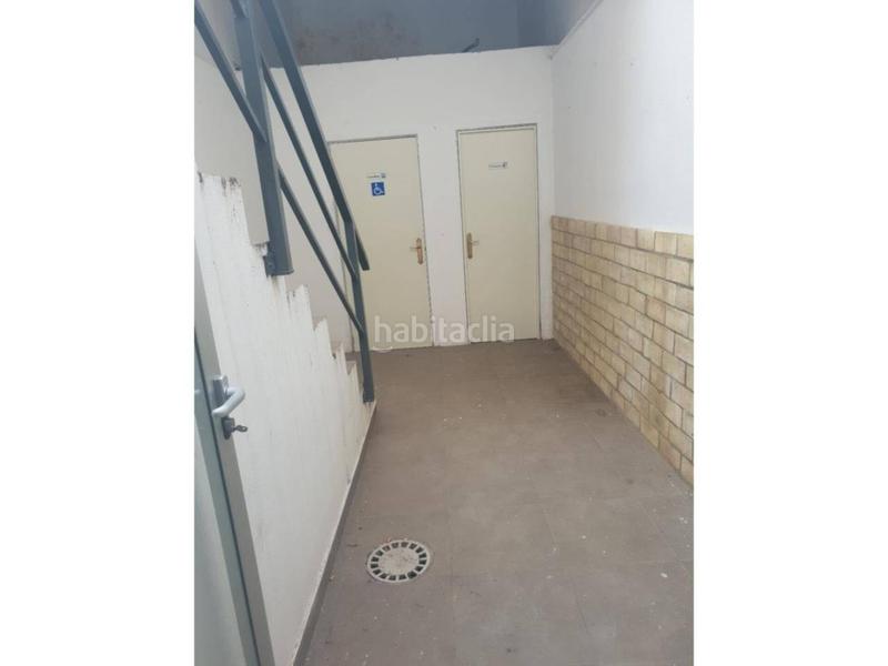 Foto efca05d9-ff68-4e26-968f-d9bd38e90195. Local commercial dans La Roqueta Valencia