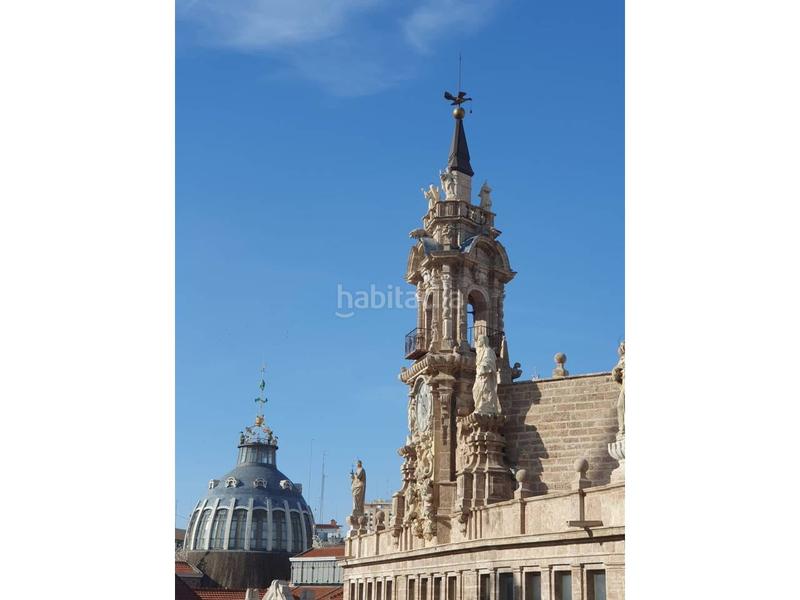 Foto 1bd1a9c0-5a5c-431b-a5c7-b75321348fc1. Edifici a El Mercat Valencia