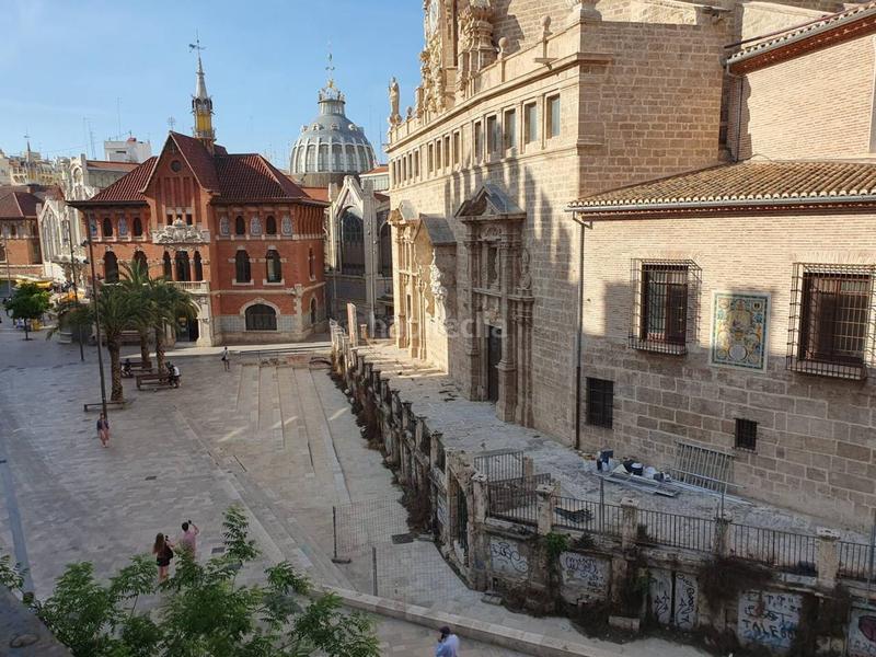 Foto 1fafc65c-c870-410d-81db-6b29243dce08. Edifici a El Mercat Valencia