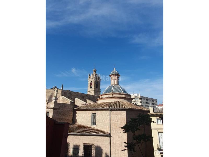 Foto 282e3c4b-446f-4ff0-9924-be6b3b6be42d. Edifici a El Mercat Valencia