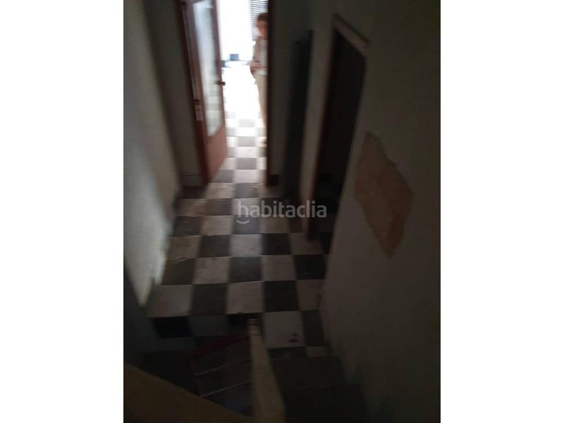 Foto 38dfa346-7bb3-413a-8491-3c5136d97858. Edifici a El Mercat Valencia