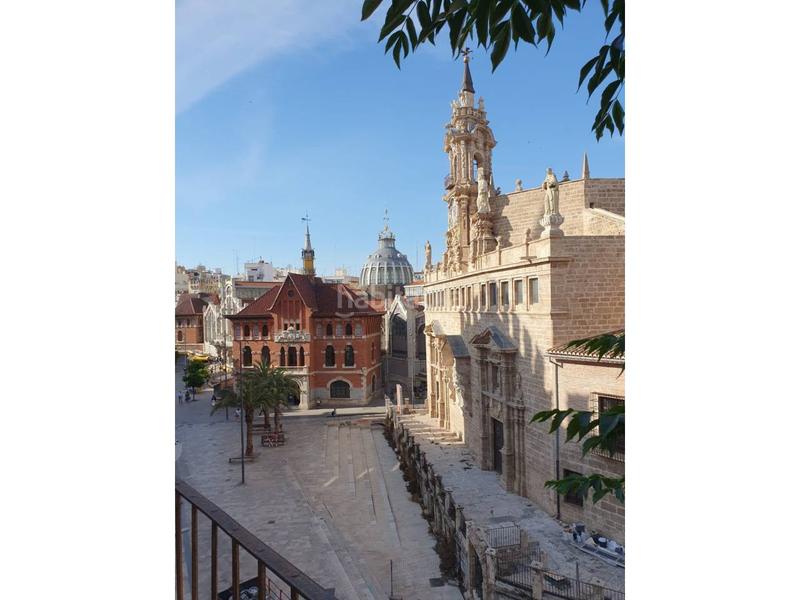 Foto 4de78d65-3b16-4f6c-8faf-088c84bbbd25. Edifici a El Mercat Valencia
