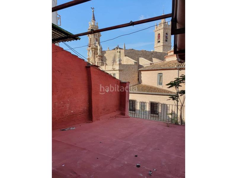 Foto 692d3c1c-6085-4366-bef6-c6c5f65bfc48. Edifici a El Mercat Valencia