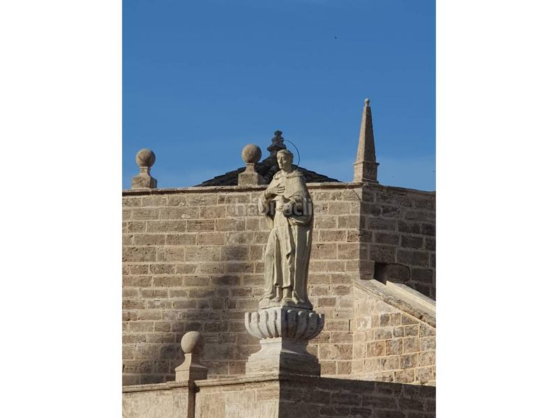 Foto 92052381-7e1c-4c28-a62d-b6cbefd37a5d. Edifici a El Mercat Valencia