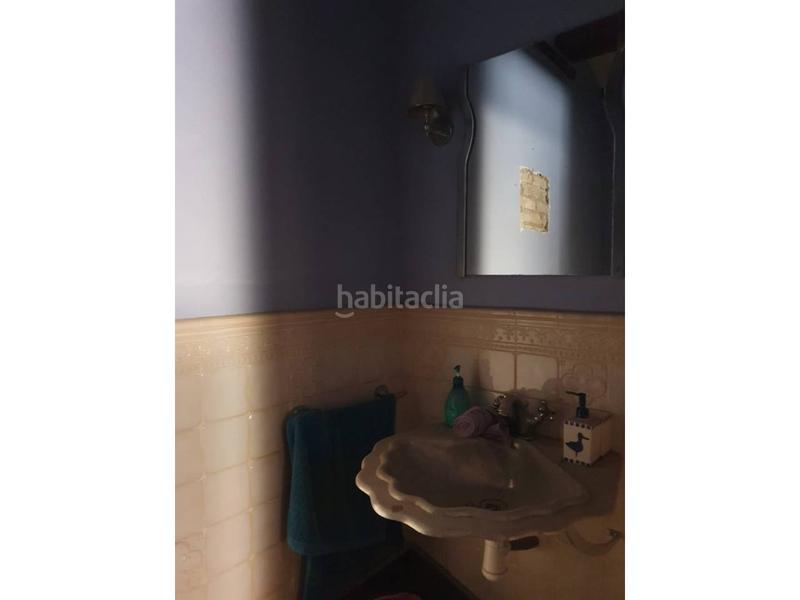 Foto ff2d3e99-bd85-40c3-84a7-453e8b4cc73f. Edifici a El Mercat Valencia