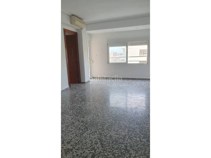 Foto 061b8b21-ef10-4fe9-a8c3-a5051d34b581. Piso  en venta en el Barrio de Patraix, en Barrio de Patraix Valencia