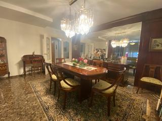 Pis  N/a. Vivienda en venta en pleno corazón del barrio de paatraix. quint
