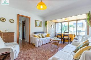 Lloguer Apartament a Sant bartolomeu 30. Primera linea de mar muy luminoso y espacioso profesores estudia