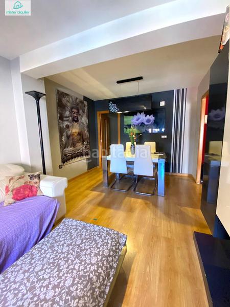 Foto b6efb639-e3ee-4c34-b319-bdeb071e33aa. Lloguer apartament a carrer la mar 21 a Campello Playa Campello (el)