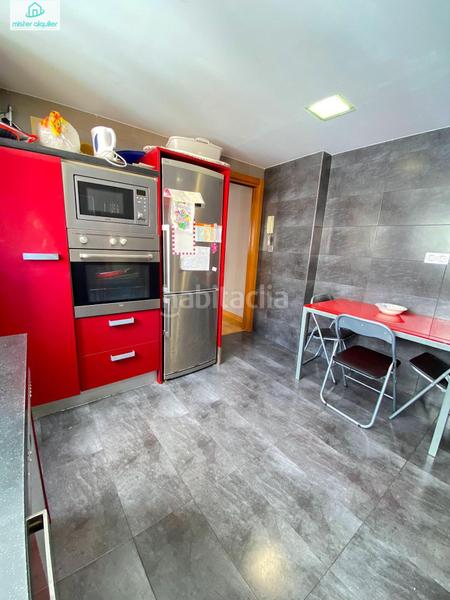 Foto b24fac02-4175-4591-8f64-71b3aac1b981. Rent apartment in carrer la mar 21 in Campello Playa Campello (el)