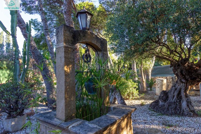 Foto 22ac7b16-f3d6-49bf-8b21-f8c572898335. Casa amb calefacció aparcament piscina a Santa Faz Alicante