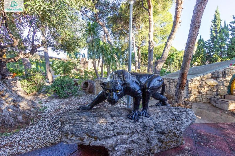 Foto 656495a3-3145-4d6e-b2d0-00cc29a947b2. Casa amb calefacció aparcament piscina a Santa Faz Alicante