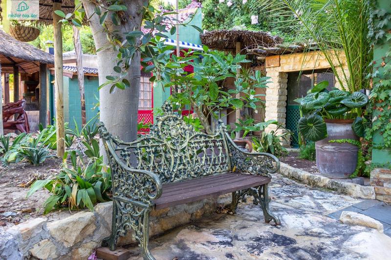 Foto 6cfd3cea-fb5d-44c8-8a4f-109416a7f84b. Casa amb calefacció aparcament piscina a Santa Faz Alicante