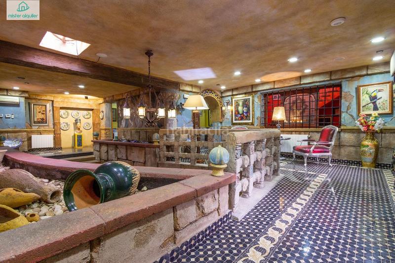 Foto 794b96f6-e6ff-4f51-b51f-e0e0ad75a217. Casa amb calefacció aparcament piscina a Santa Faz Alicante