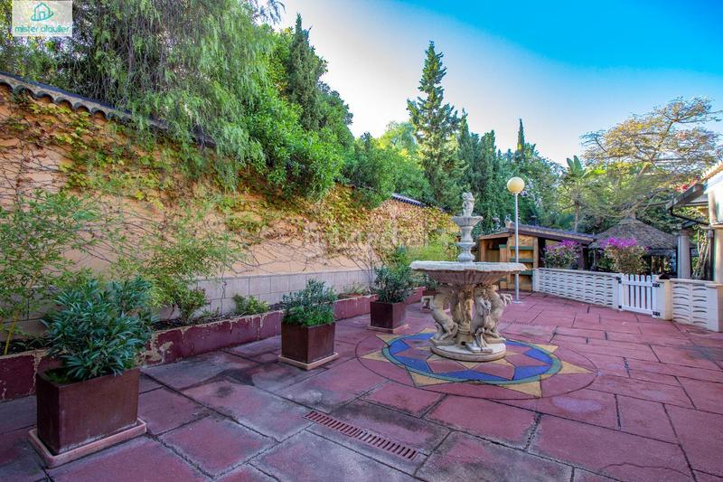 Foto 93ec5696-4c9a-4f12-a46c-0557bc593760. Casa amb calefacció aparcament piscina a Santa Faz Alicante