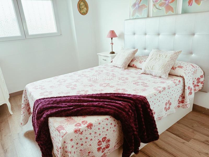 Foto fbf3ea14-d218-40d4-80b3-70cfdc4b8664. Alquiler ático en calle colon 8 precioso apartamento atico duplex vistas al mar en Campello (el)