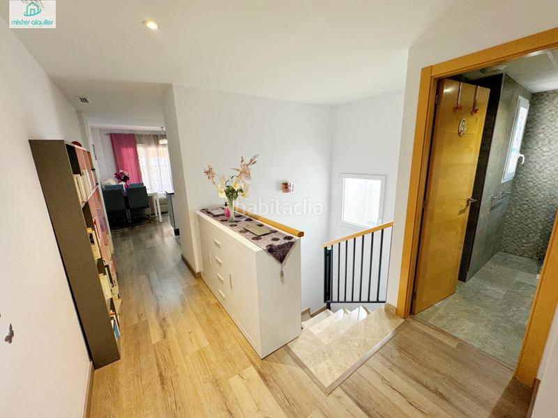 Foto 39b27b81-cdff-4223-ab36-40c70d6e635d. Location attique dans calle colon 8 dans Campello Playa Campello (el)