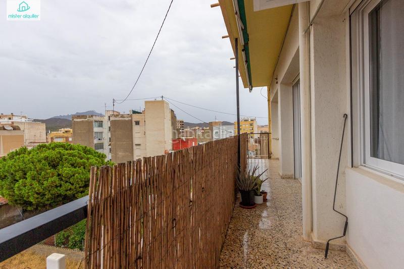 Foto 3bc95637-da6e-45a6-b2cc-465cc46dbff3. Location appartement dans calle elche 10 dans Campello Pueblo Campello (el)