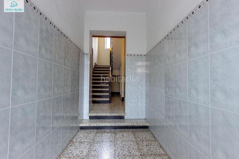 Foto 8893de65-cf17-47f3-9d51-3a589f2444cc. Location appartement dans calle elche 10 dans Campello Pueblo Campello (el)