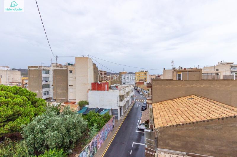 Foto c5a550b9-498a-4f5e-acda-e17231614741. Location appartement dans calle elche 10 dans Campello Pueblo Campello (el)