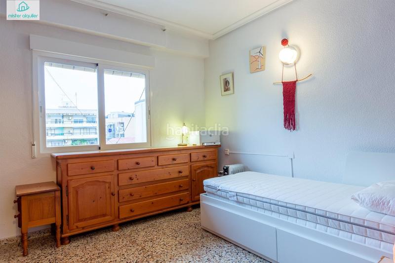 Foto fdaf2a5a-42bf-4443-b5e0-46791fe7c50f. Location appartement dans calle elche 10 dans Campello Pueblo Campello (el)