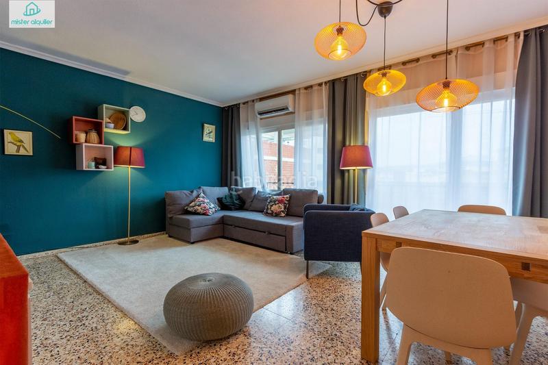 Foto 6338868a-d3cc-4744-b544-0d4fc2705985. Rent apartment in calle elche 10 in Campello Pueblo Campello (el)
