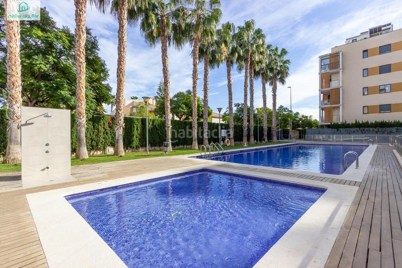 Foto 4d8b2a46-119b-4c01-9200-8640f8d327cc. Location appartement dans alcalde jose poveda verdu 3 dans Campello (el)