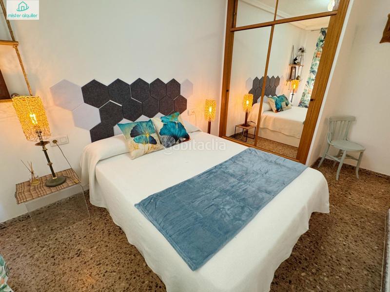 Foto 4a9f3986-5acc-45c8-8b5e-ab35a1b351e9. Location appartement dans calle sant bartolomeu 128 dans Campello (el)