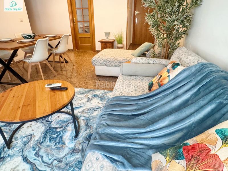 Foto d4fc8f2f-3bad-42b5-8368-c8f8c96dd8ce. Location appartement dans calle sant bartolomeu 128 dans Campello (el)