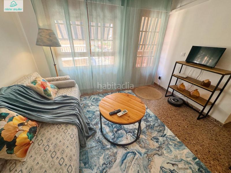Foto e4b55a39-264b-43d3-850e-e2a87c4b7577. Location appartement dans calle sant bartolomeu 128 dans Campello (el)