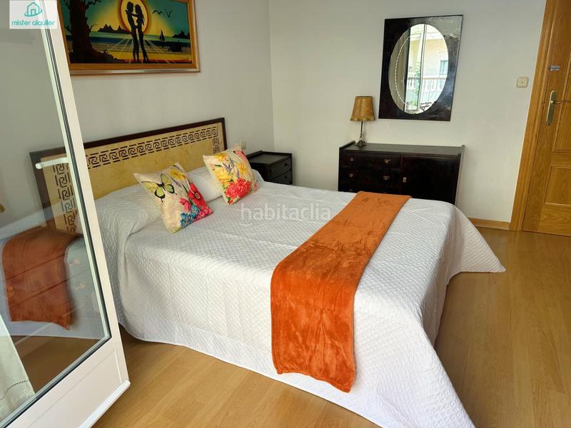 Foto 25ad71ec-3914-42f9-87e2-a223a797ebfc. Location appartement dans calle sant francesc 12 dans Campello (el)